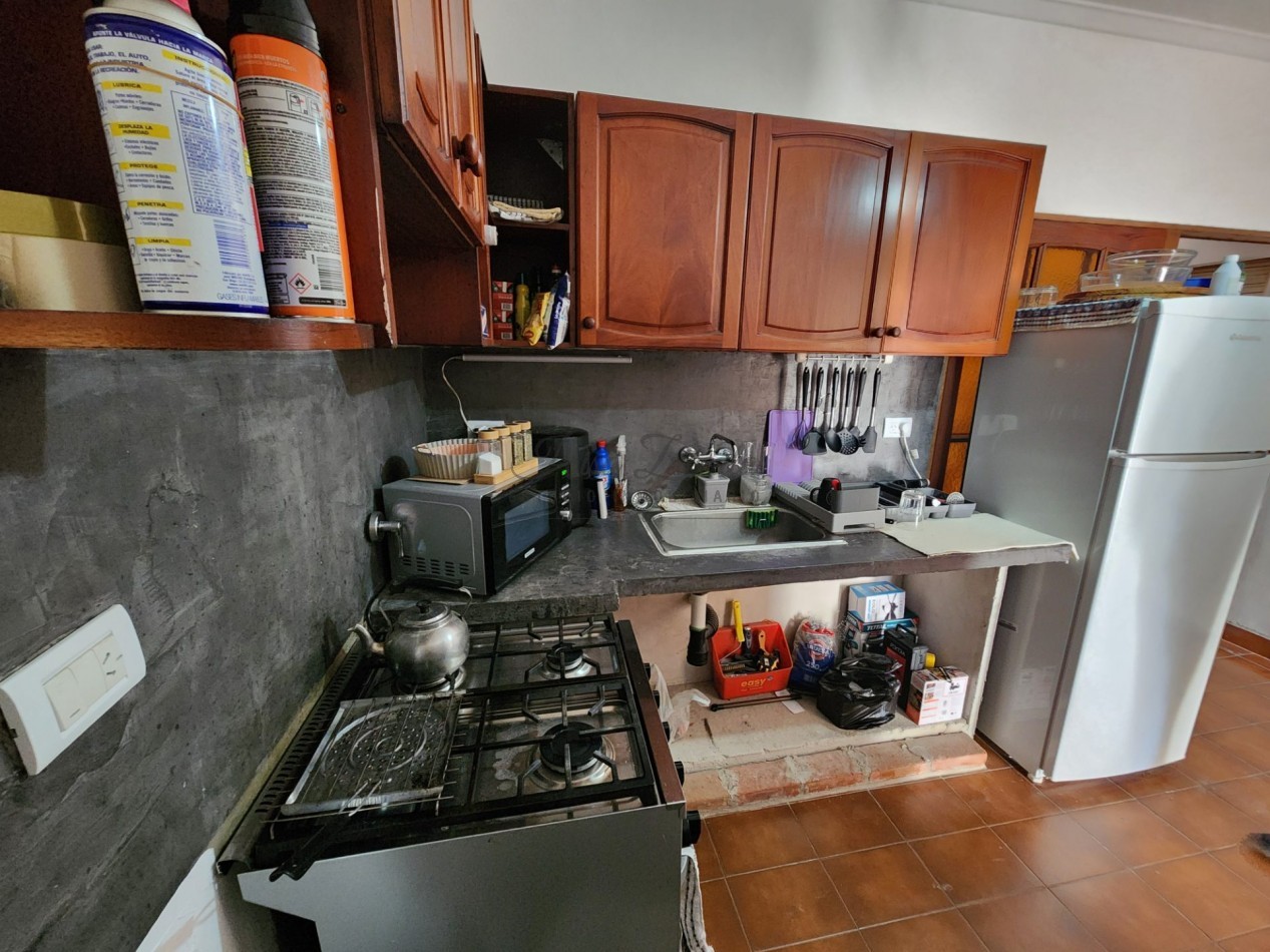 EN VENTA! CASA 5 AMBIENTES + DEPTO A TERMINAR 