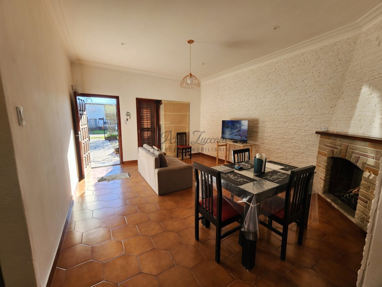 EN VENTA! CASA 5 AMBIENTES + DEPTO A TERMINAR 