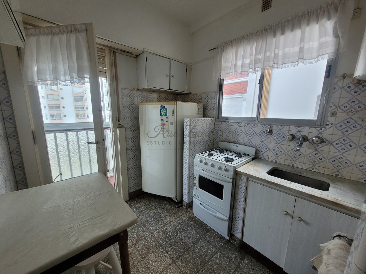 EN VENTA 2 AMB - ZONA CENTRO 