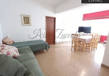 EN VENTA! SEMIPISO 5 AMBIENTES ZONA LA PERLA!