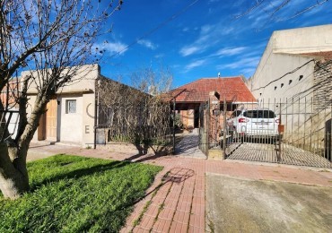 EN VENTA! CASA 5 AMBIENTES + DEPTO A TERMINAR 